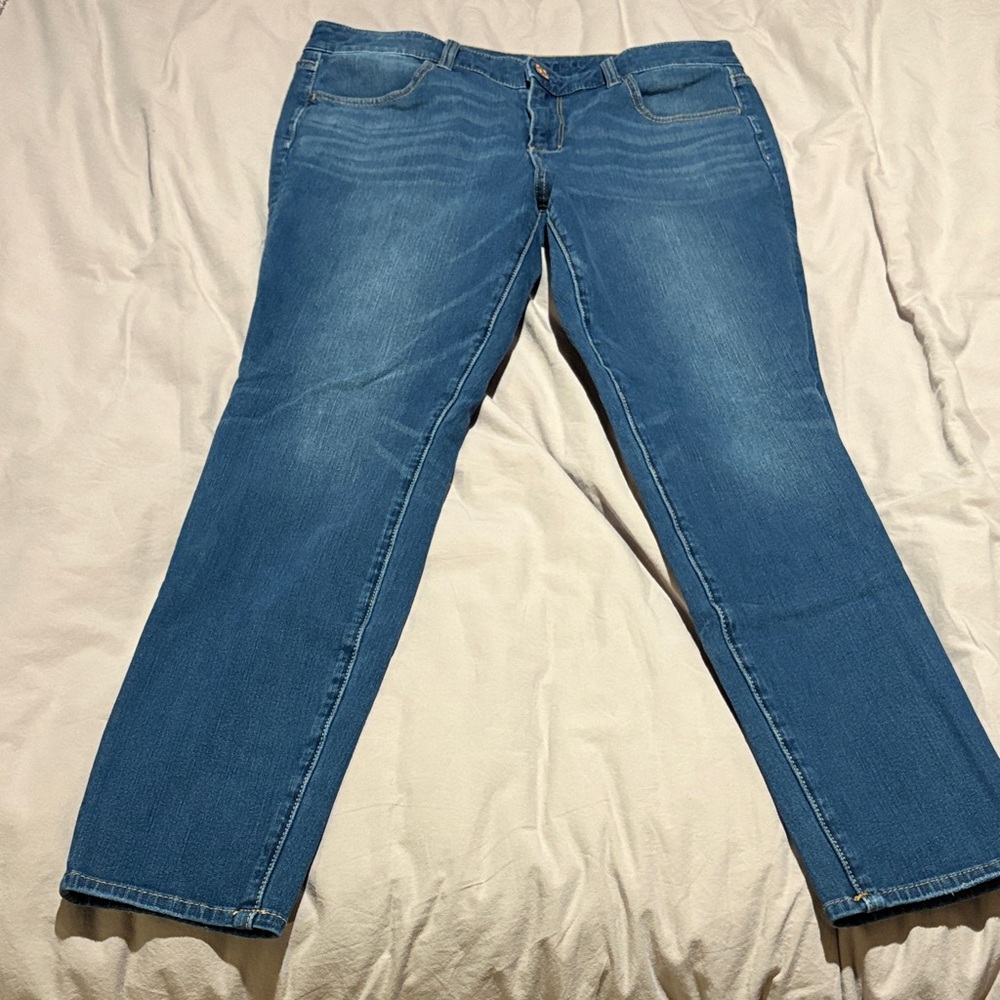 American Eagle Outfitters Women's The Dream Jeans